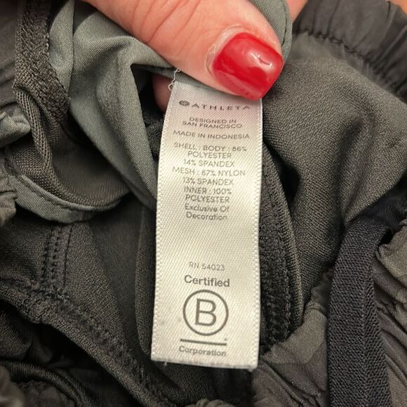 Athleta camouflage running shorts Size XS - Picture 10 of 11